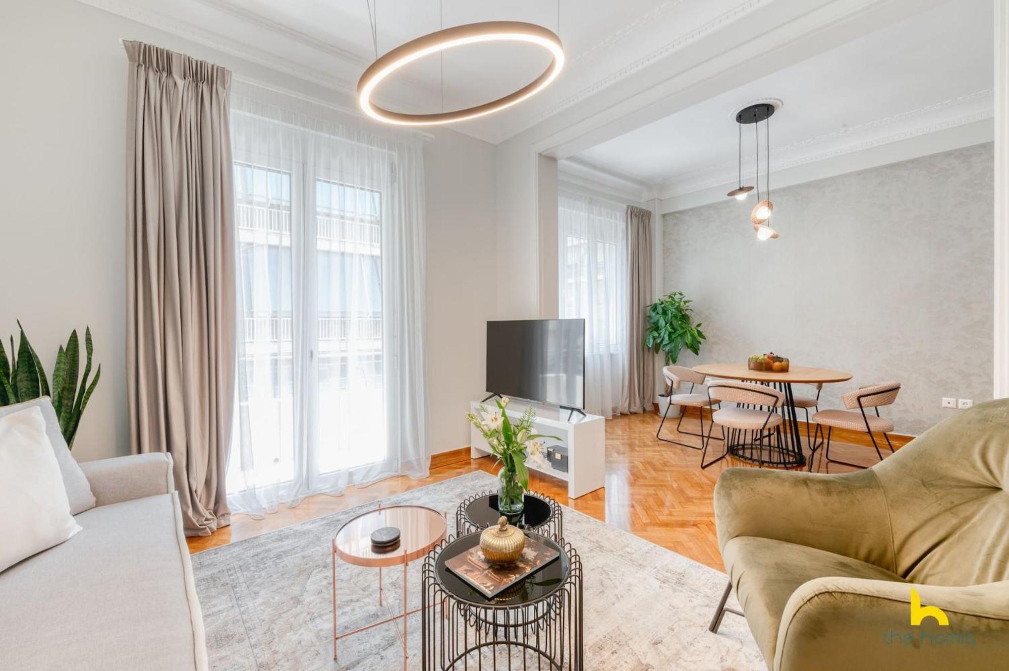Contemporary 2-Bdr Apt Near Kalimarmaro & Alsos Park! เอเธนส์ ภายนอก รูปภาพ